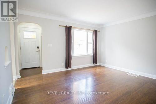 76 MOUNT PLEASANT STREET , Brantford, Ontario N3T 1T1 3