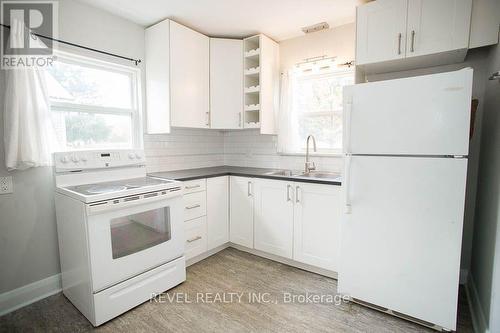 76 MOUNT PLEASANT STREET , Brantford, Ontario N3T 1T1 5