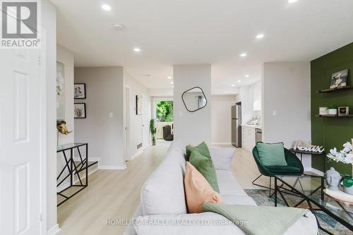 67A UPPER - 67 KINZIE AVENUE , Kitchener, Ontario N2A 2J6 4