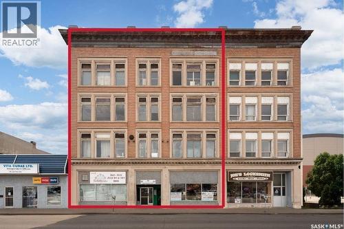 117-123 High Street W, Moose Jaw, SK 