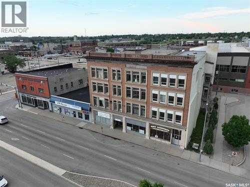 117-123 High Street W, Moose Jaw, SK 