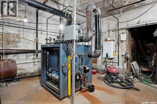 117-123 High Street W, Moose Jaw, SK 