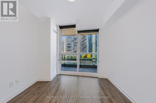 1502 - 33 Bay Street, Toronto, ON 
