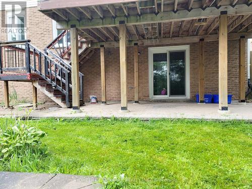 LOWER - 16 MANSFIELD CRESCENT , Whitby, Ontario L1N 6T4 3
