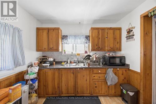 16 Snooks Road, Georgina, ON 
