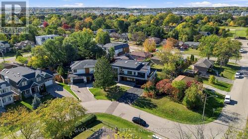 468 Saville Crescent, Oakville, ON 