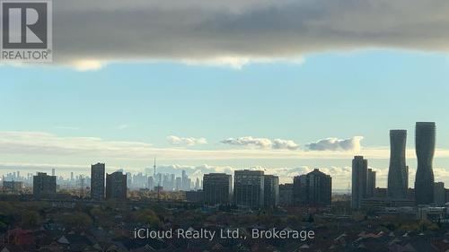 1407 - 700 Constellation Drive, Mississauga, ON 