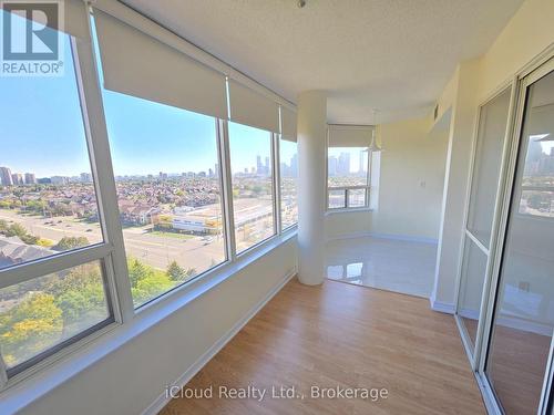 1407 - 700 Constellation Drive, Mississauga, ON 