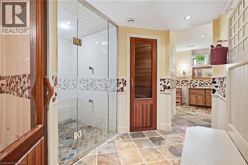 18 Blackberry Place, Hamilton, ON 