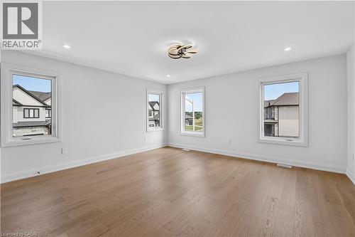 8905 Angie Drive, Niagara Falls, ON 