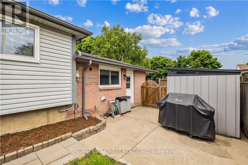 24 Queenslea Drive, Hamilton, ON 