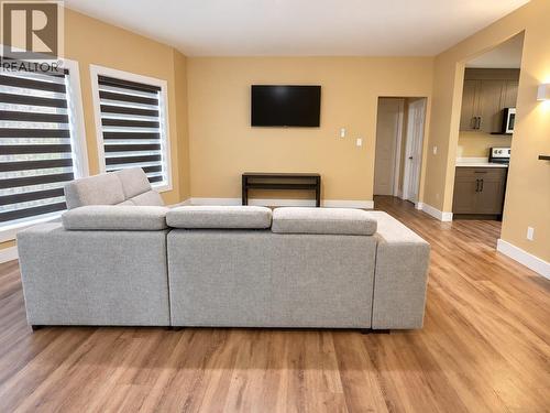 7250 Highway 97 S, Peachland, BC 