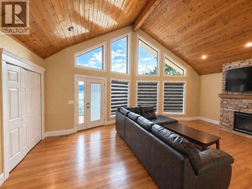 7250 Highway 97 S, Peachland, BC 