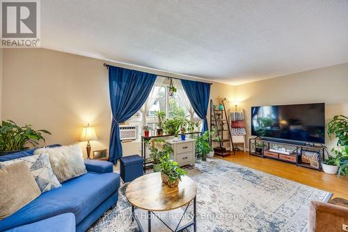 10 Newing Court, Ajax (South East), ON 