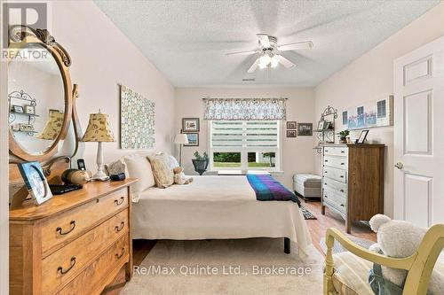 14 - 15 Aldersgate Drive, Belleville (Belleville Ward), ON 