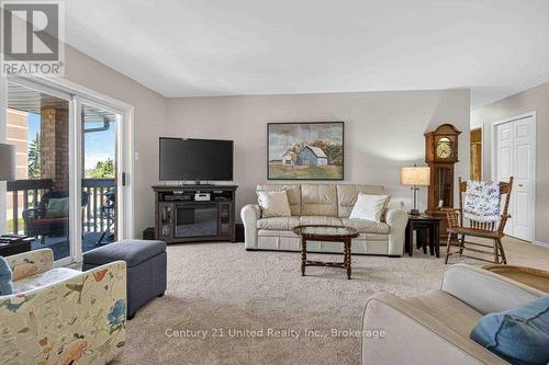 303 - 2181 Walker Avenue, Peterborough (Ashburnham Ward 4), ON 