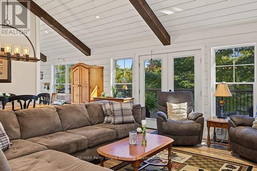 Walk out to wrap around deck - 168B Isabella Lake Road, Seguin, ON 
