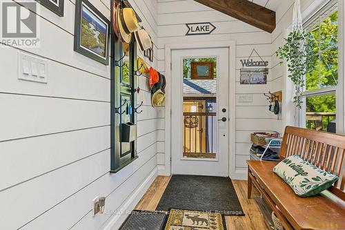 Foyer - 168B Isabella Lake Road, Seguin, ON 