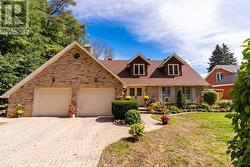 449 6TH AVENUE W Owen Sound, ON N4K 6K1