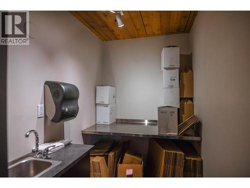 5355 Trepanier Bench Road, Peachland, BC 