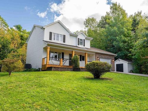 90 Ingram Drive, Fall River, NS 
