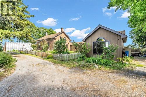 1320 King Street, Scugog, ON 