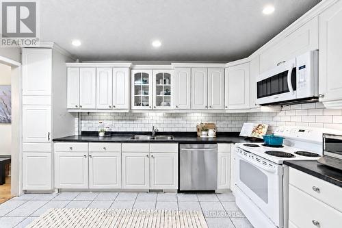 61 - 1270 Gainsborough Drive, Oakville, ON 