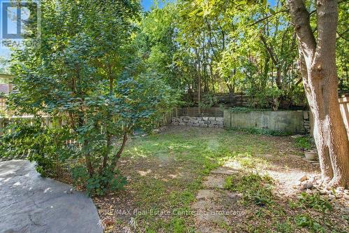 207 Waterloo Avenue, Guelph (Junction/Onward Willow), ON 