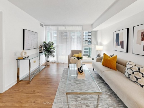 1211-15 Singer Court, Toronto, ON 
