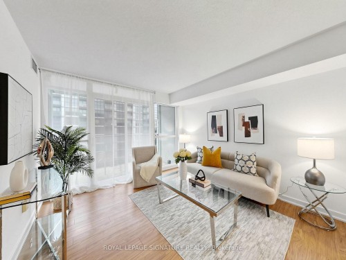 1211-15 Singer Court, Toronto, ON 