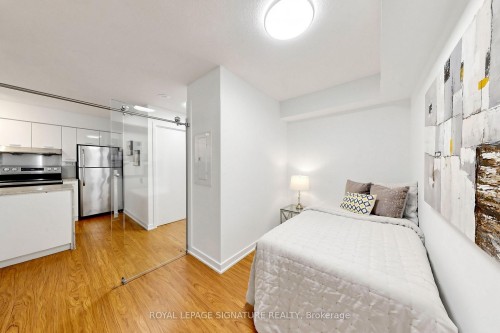 1211-15 Singer Court, Toronto, ON 