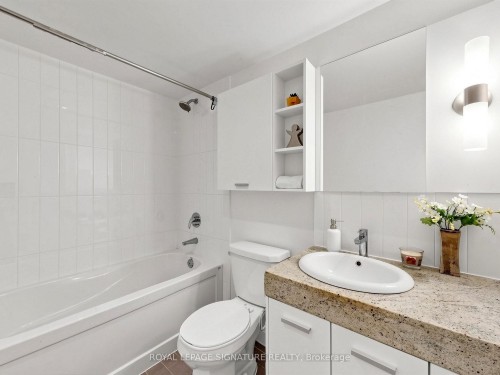 1211-15 Singer Court, Toronto, ON 