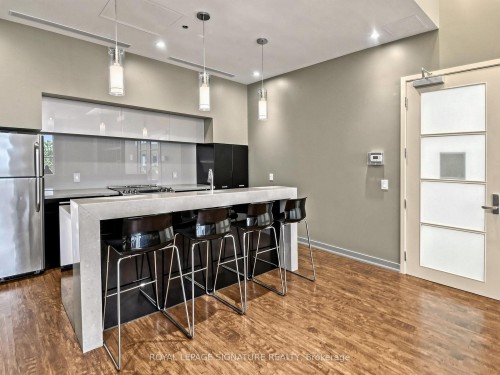 1211-15 Singer Court, Toronto, ON 