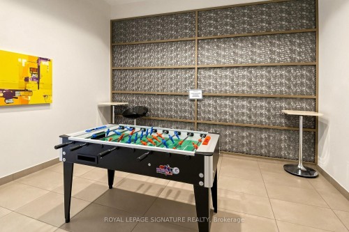 1211-15 Singer Court, Toronto, ON 
