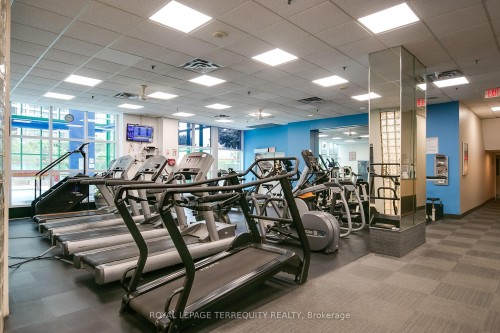 1104-99 Harbour Square, Toronto, ON 