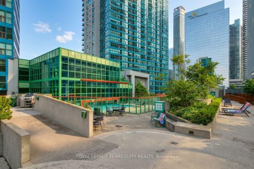 1104-99 Harbour Square, Toronto, ON 