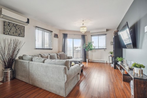103-1305 Boul. des Laurentides , Laval (Pont-Viau), QC H7M 0A4 2