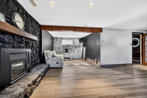 Salle familiale - 405 Rue Champlain, Salaberry-De-Valleyfield, QC 