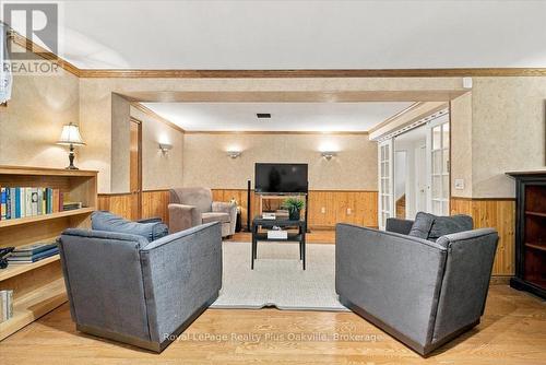 362 Winston Road, Oakville (Wo West), ON 