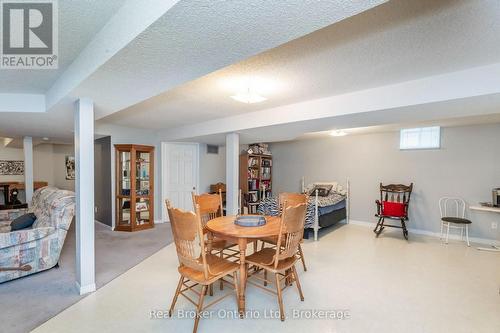 15 Neelands Street, Barrie (West Bayfield), ON 