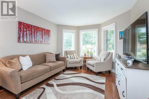 15 Neelands Street, Barrie (West Bayfield), ON 