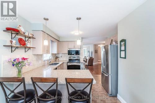 15 Neelands Street, Barrie (West Bayfield), ON 