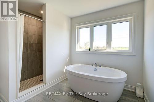 5 Autumn Drive, Wasaga Beach, ON 