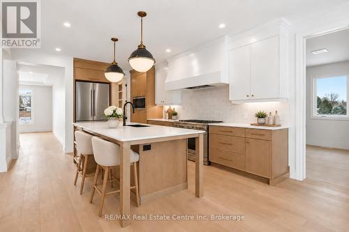 Photo has been virtually staged - 5 Prato Verde Lane, Hamilton (Rockton), ON 