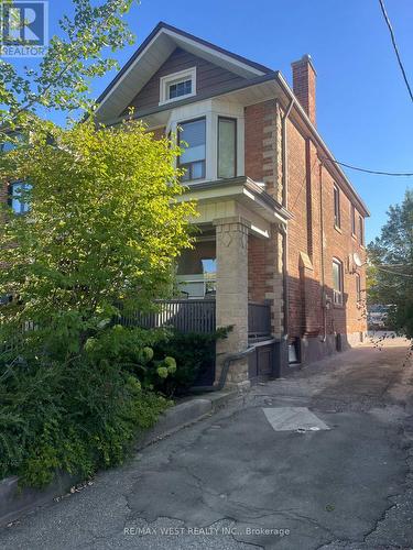 BASEMENT - 7 BLANDFORD STREET , Toronto, Ontario M6E 3A6 2