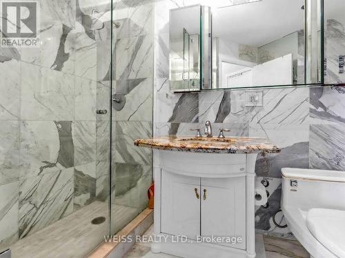 Ensuite 5-piece Bathroom - Ph 902 - 18 Beverley Street, Toronto, ON 