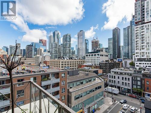 Ph 902 - 18 Beverley Street, Toronto, ON 