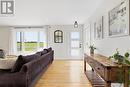Entry with hardwood floors - 11895 Cloverdale Road, North Dundas, ON 