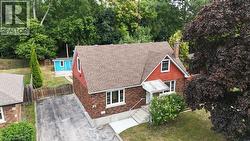 25 HENRY Street Brantford, ON N3R 1Z9