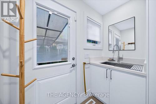 259 Rumble Avenue, Richmond Hill, ON 